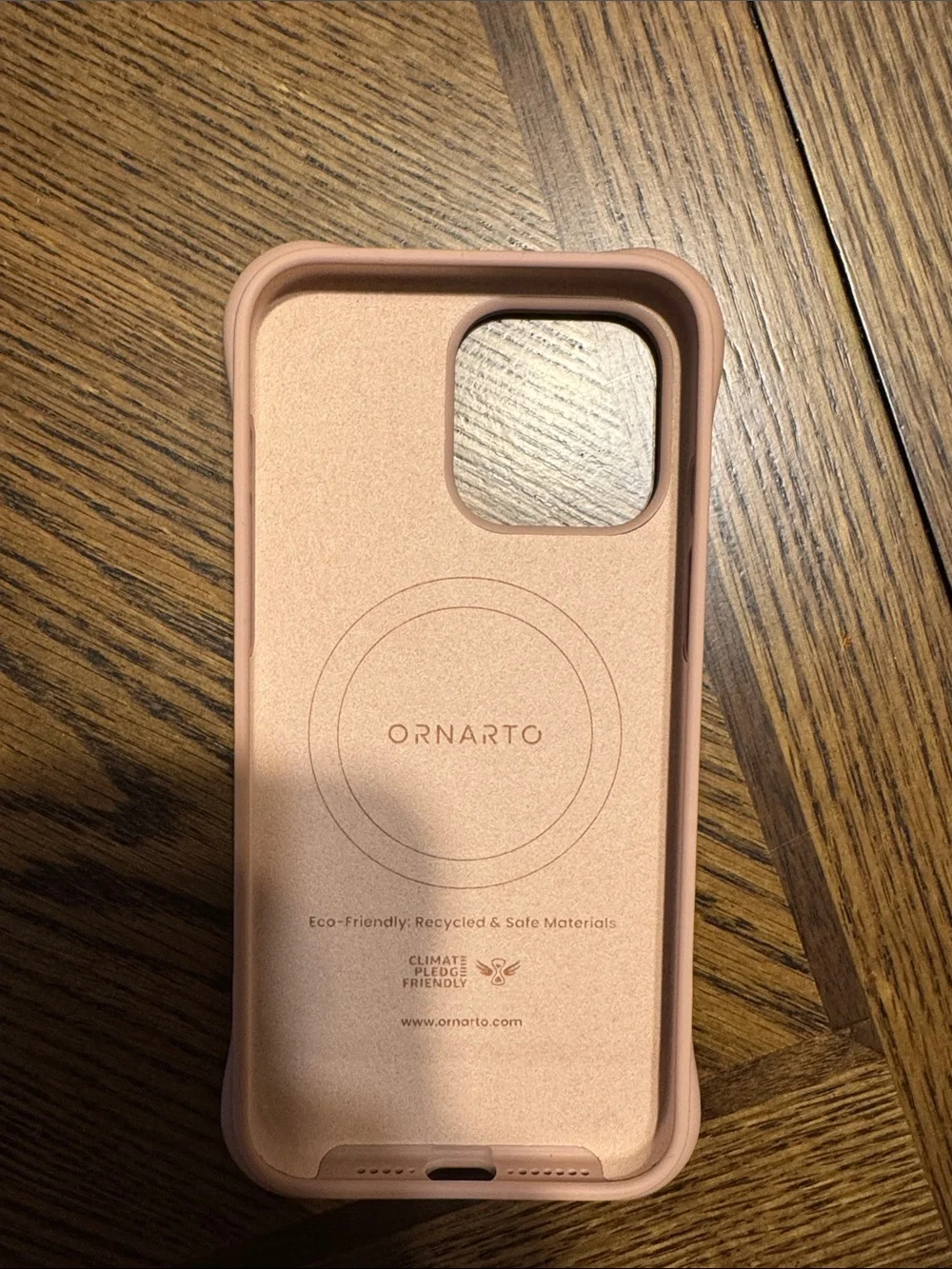 iPhone 15 pro max Silicone Swirl Texture Phone Case - Pink
